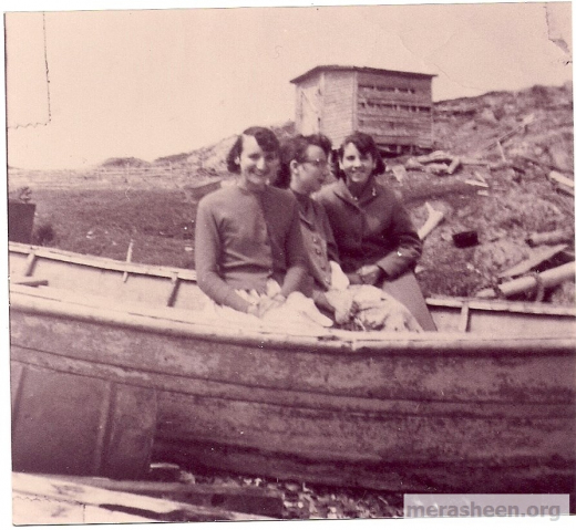 Hannah, Jenny and Bernice Fulford in the Island Cove